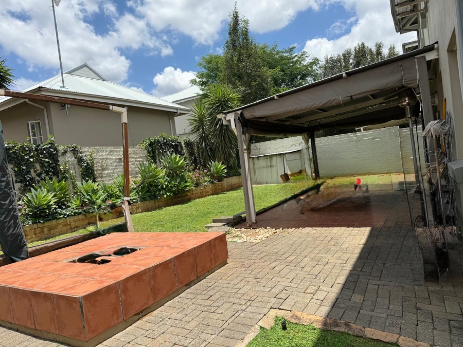 3 Bedroom Property for Sale in Waterval East North West